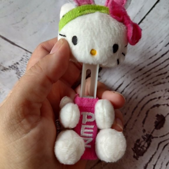 Hello Kitty PEZ Candy Dispenser Plush Clip Key Chain Sanrio Pink 3' - Picture 4 of 6